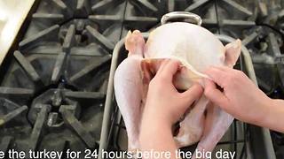 Ten steps for the perfect Thanksgiving turkey
