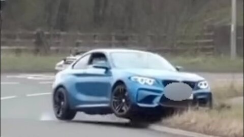 BMW M2 CRASHES