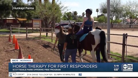 Free horse therapy for first responders