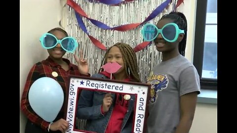 Event inspires high school seniors to register to vote