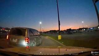 ANOTHER Idiot driver in Green Bay