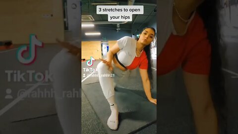 How to do the side splits for beginners #SHORTS #TIKTOK