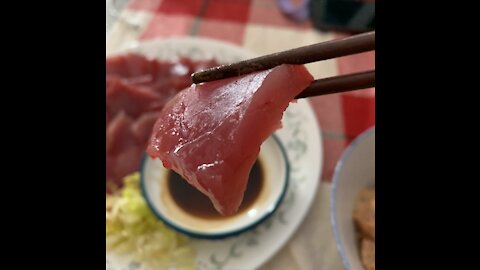 Cutting sashimi with some local Hawaiian Ahi