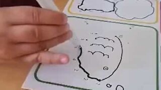 Criança fica confusa com desenho!
