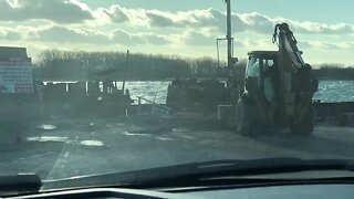 Harsen's Island Ferry shut down to vehicle traffic