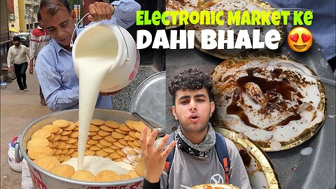 Delhi Electronic Market ke Mushoor Dahi Bhale for Rs 40/- 😋 #streetfood #delhistreetfood