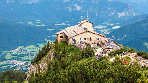 Eagles Nest Obersalzburg area. Flying.