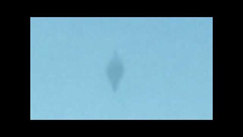 Pyramid Shape UFO Filmed Over Area 51 Huge Pyramid over Area 51