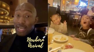 Martell Holt Gets Kids In Order During Daddy Duty Dinner Date! 🍱