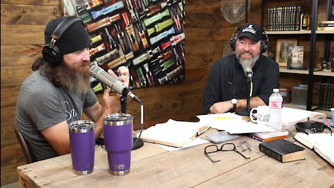 Phil & Jase Won't Shut Up, Al Gets Miss Kay's Car Impounded & the Robertson Dating Game | Ep 189