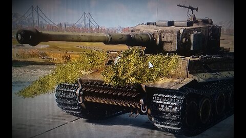 HOW WOULD A WW2 TIGER OR PANTHER GERMAN TANK DO AGAINST MODERN TANKS IN THE UKRAINE?