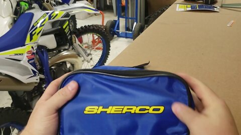 What comes in a Sherco SE300 Tool Kit?