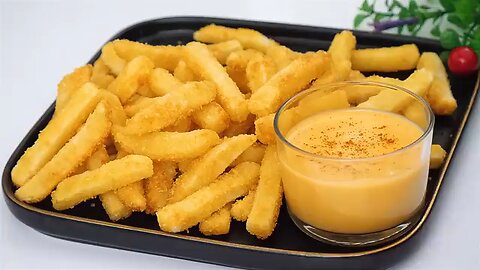 Crispy french fries 🍟 and cheese 🧀 sauce