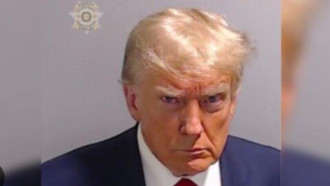 Donald Trump Booked into Georgia Jail !