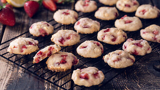 Strawberry Yogurt Clafoutis - Easy and Quick Recipe