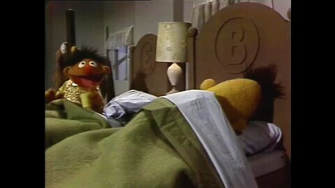 Sesame Street Classic - Ernie Is Thirsty