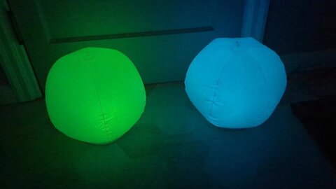 THEY ARE SO COLORFUL! Yeetou Solar Powered Pool Lights Floating Ball, Inflatable Waterproof IP68