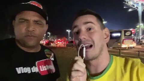 AGORA: BOLSONARO EM BARRETOS VAI ENTRAR DE CAVALO