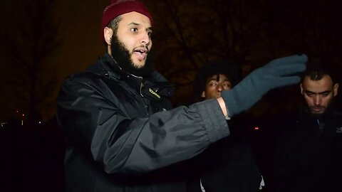 539-Shias Catch Sunni Mohammed Hijab in Speakers Corner.