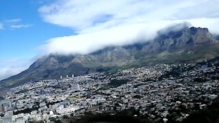 SOUTH AFRICA - Cape Town - Table Mountain Timelaps (Video) (xQ7)
