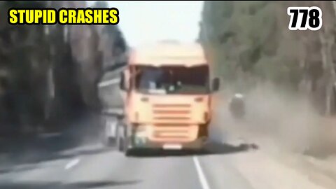 Stupid driving mistakes 778 March 2023 English subtitles