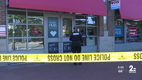 Theft suspect shot after allegedly trying to stab store security guard with syringe