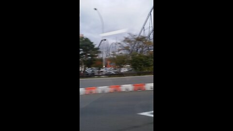 Amusement park at the foot of Mount Fuji