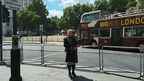 bagpipes in Westminster