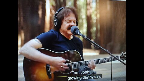 "Listen to the Music"- featuring Tom Johnston (The Doobie Brothers) (Playing For Change)