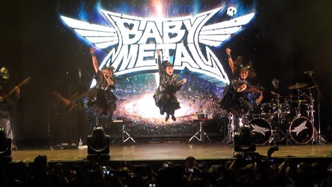 BABYMETAL - Gimme Chocolate - Las Vegas, NV