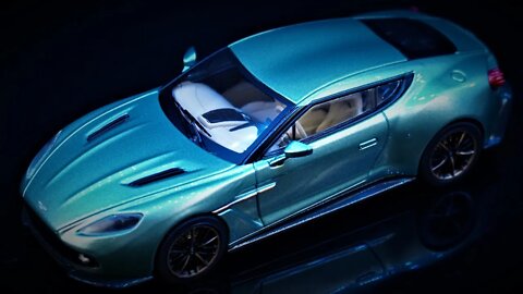 Aston Martin V12 Vanquish Zagato - IXO 1/43 - UNDER 2 MINUTES REVIEW