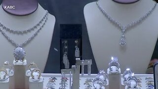 Millions in jewels stolen from armored truck in California