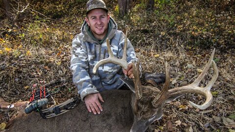 Tomahawk - Heart Shot - Self-Filmed Bowhunting Whitetails