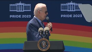 Biden Can't Focus During His Speech