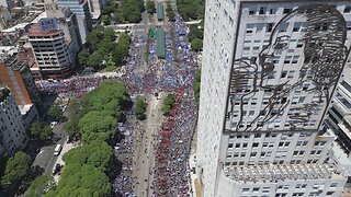 Argentina: Thousands protest for higher bonuses in Buenos Aires amid skyrocketing inflation