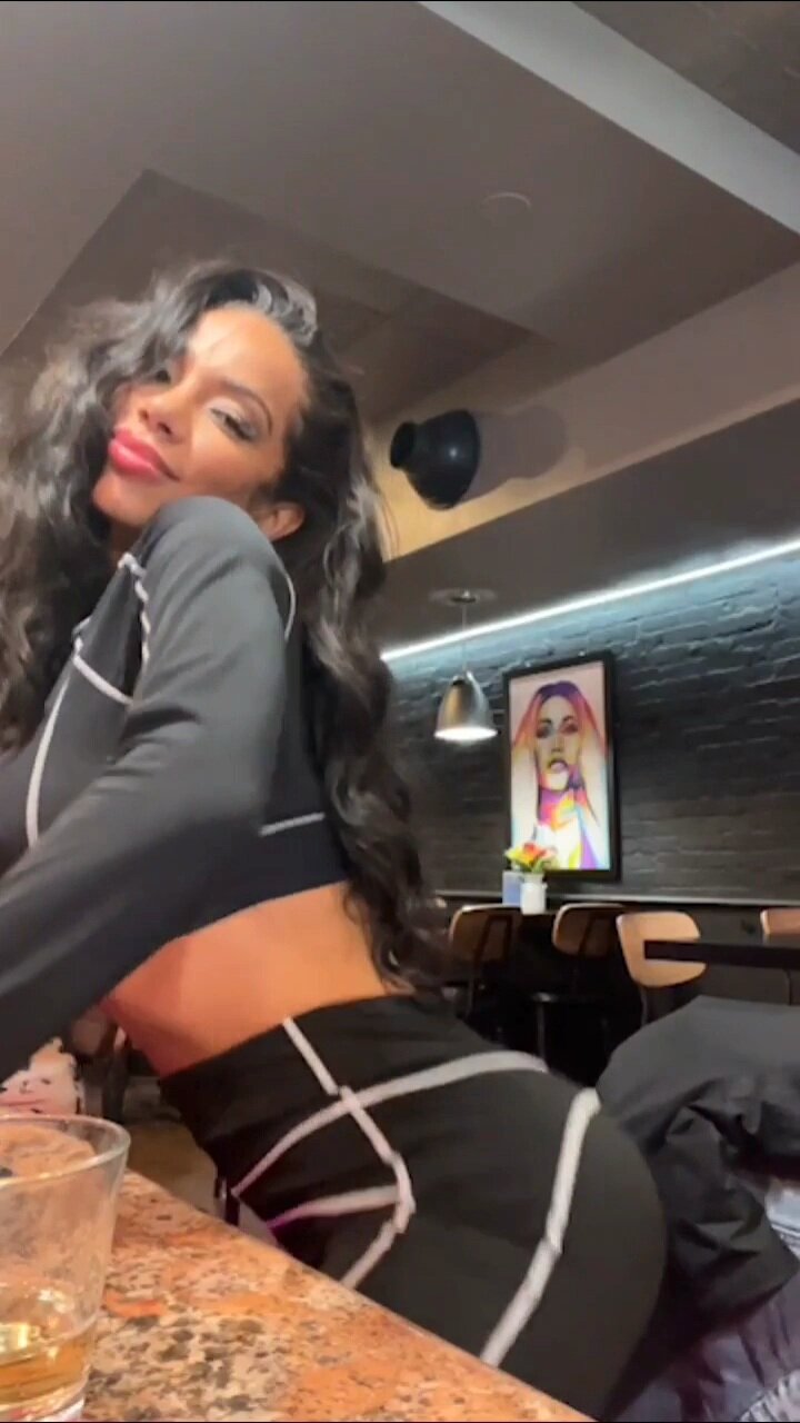 Erica mena twerking (77) фото