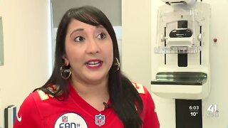 'I go to almost every game, regardless of weather': Chiefs fans prepare for frigid game Saturday