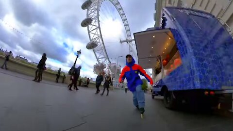 FREESKATE LONDON - rollerblading in Southbank (Inline Skating Flow)