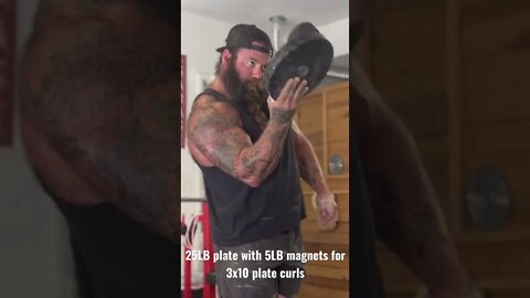 How many can you do?? Plate Curls w magnets