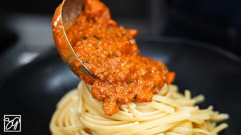 Mouthwatering Bolognese Sauce at Home