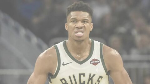 Giannis Antetokounmpo Has One Foot Out the Door in Milwaukee