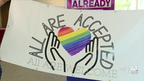 Indian Heights United Methodist Church presses ahead with new 'All are Welcome' banners