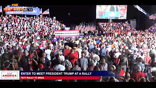 The crowd spontaneously burst into Star-Spangled Banner in memory of Jan 6 during Trump's speech in Robstown, TX.