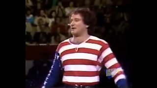 Robin Williams - The American Flag. Good Video
