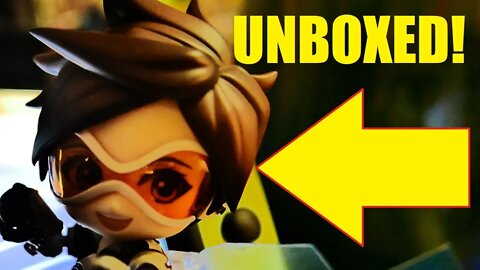 I'm already UNBOXING Tracer!