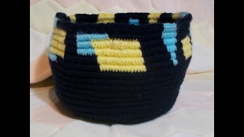 DIY Crocheted Storage Container: Creative Colors and Cord Reinforcement!"