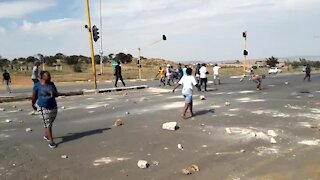 SOUTH AFRICA - Johannesburg - Freedom Park Protest (videos) (jy4)