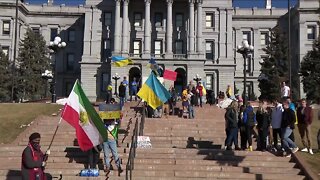 Protesters in Denver rally in support of Ukraine