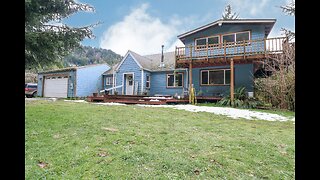 Idyllic Serenity on a Spacious 60-acre Property with River Frontage in Myrtle Point, Oregon