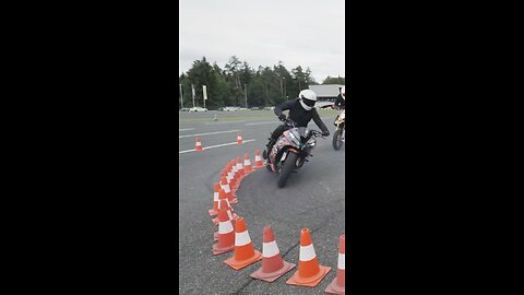 KTM 450 Supermoto Vs. Kawasaki Ninja